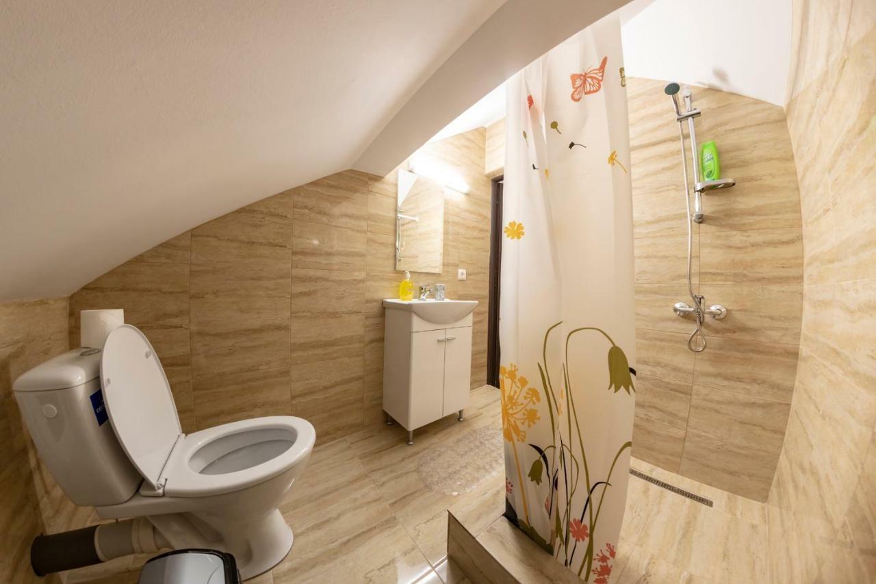 Casa De Vacanta Mirela Новач-Стрэйни Экстерьер фото
