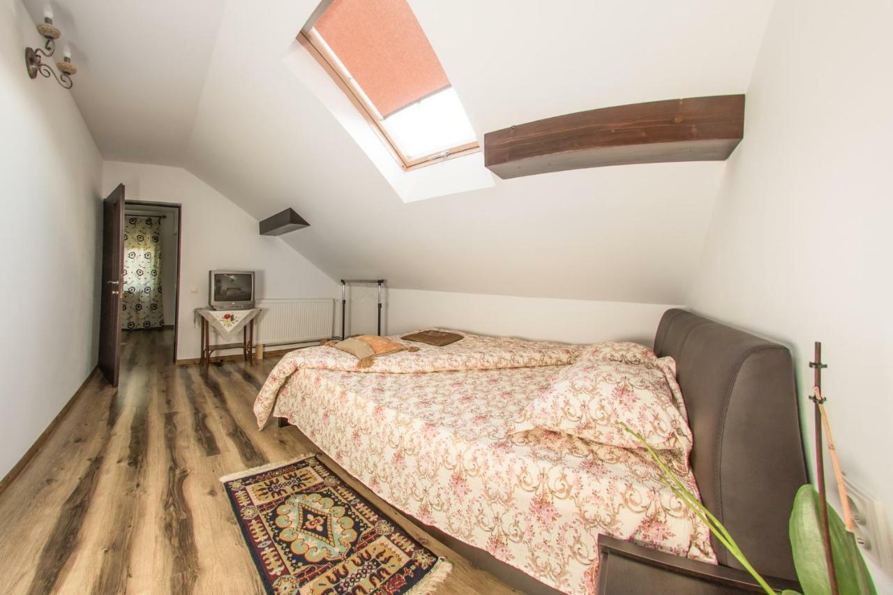 Casa De Vacanta Mirela Новач-Стрэйни Экстерьер фото